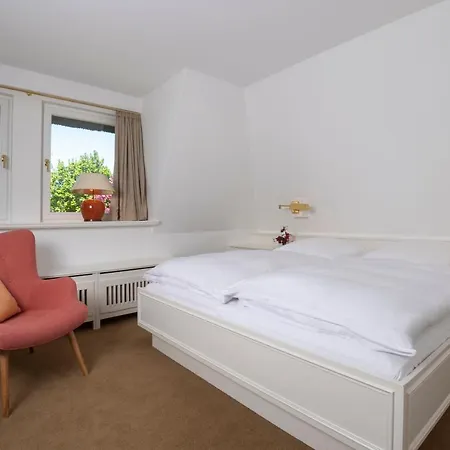 Ferien Domizil Benendikenwai 5 *