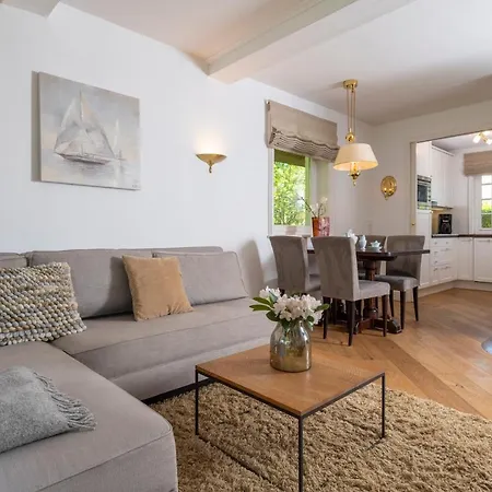 Holiday home Ferien Domizil Benendikenwai 5 *